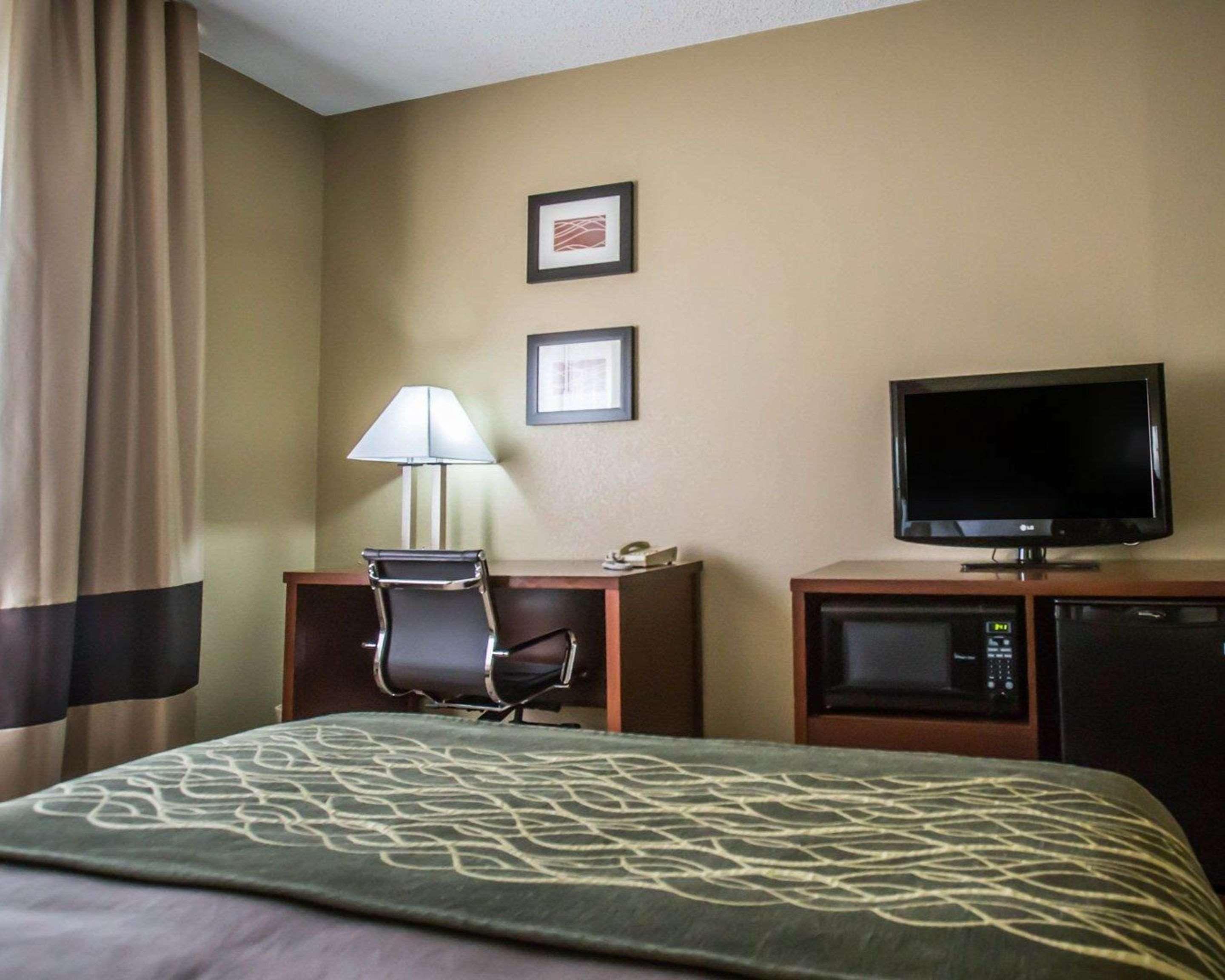 Comfort Inn Morris I-80 Exterior photo